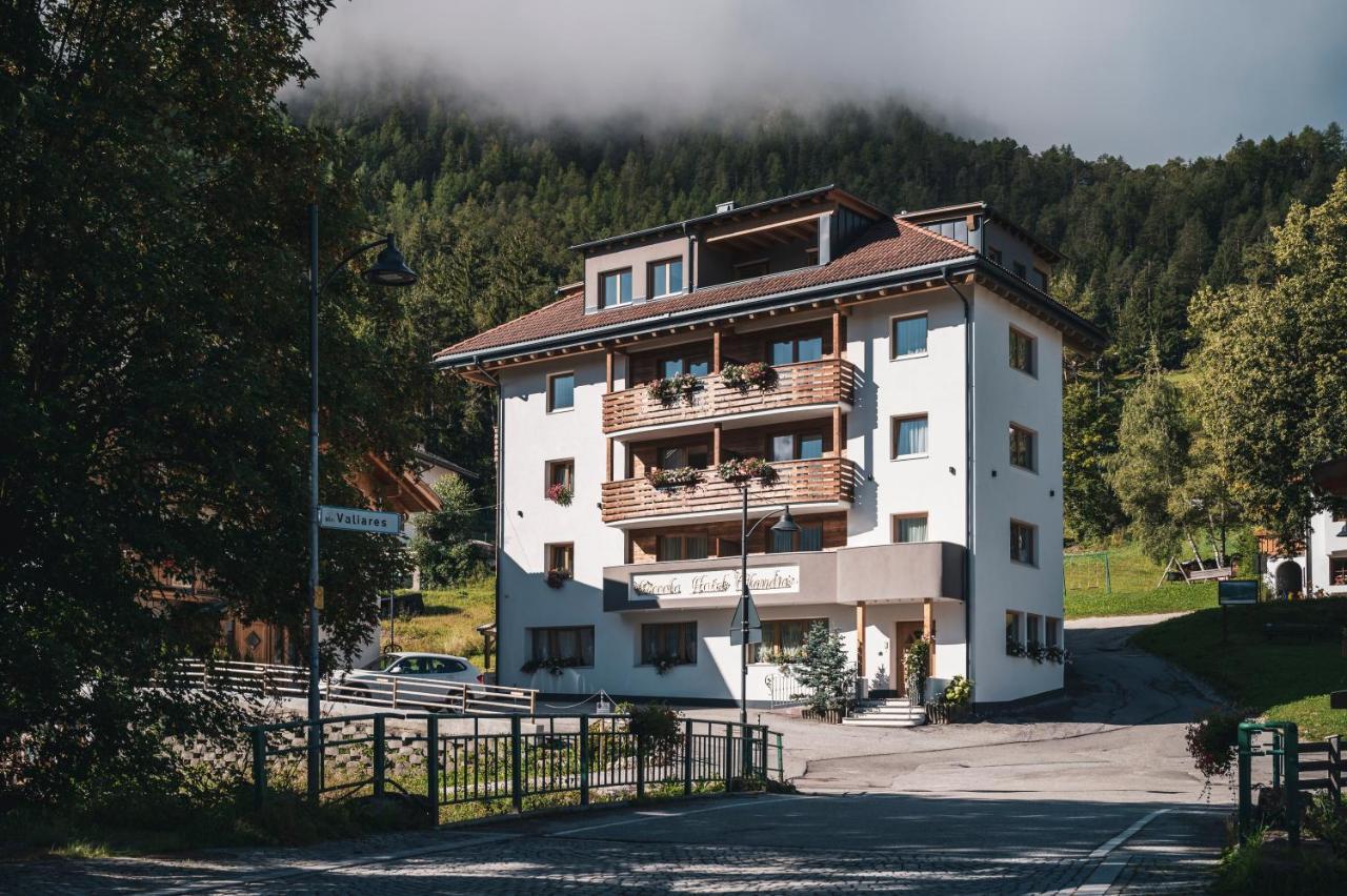 Piccolo Hotel Claudia No Pets Сан-Виджилио-ди-Мареббе Экстерьер фото